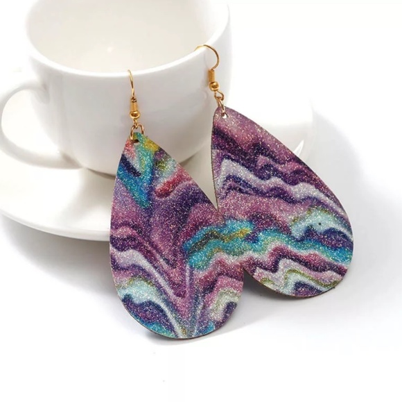 Jewelry - Colorful Leather Drop Earrings.